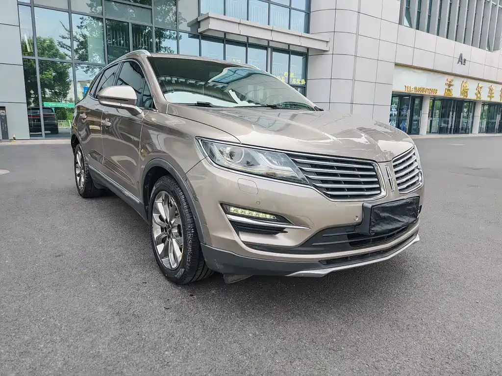 Lincoln MKC 2018 — фото 3
