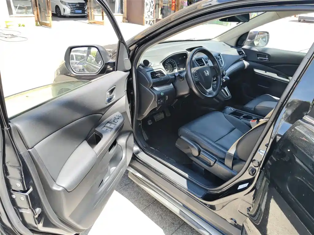 Honda CR-V 2015 — фото 16