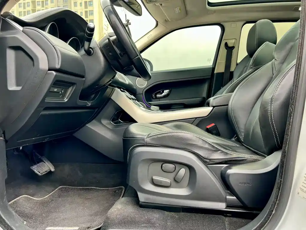 Land Rover Evoque 2012 — фото 17