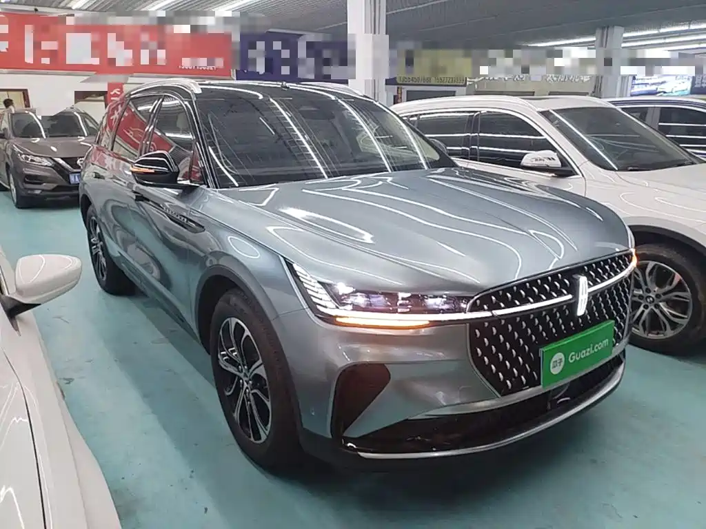 Lincoln Nautilus 2024