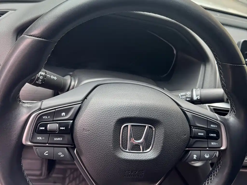 Honda Accord 2021 — фото 17