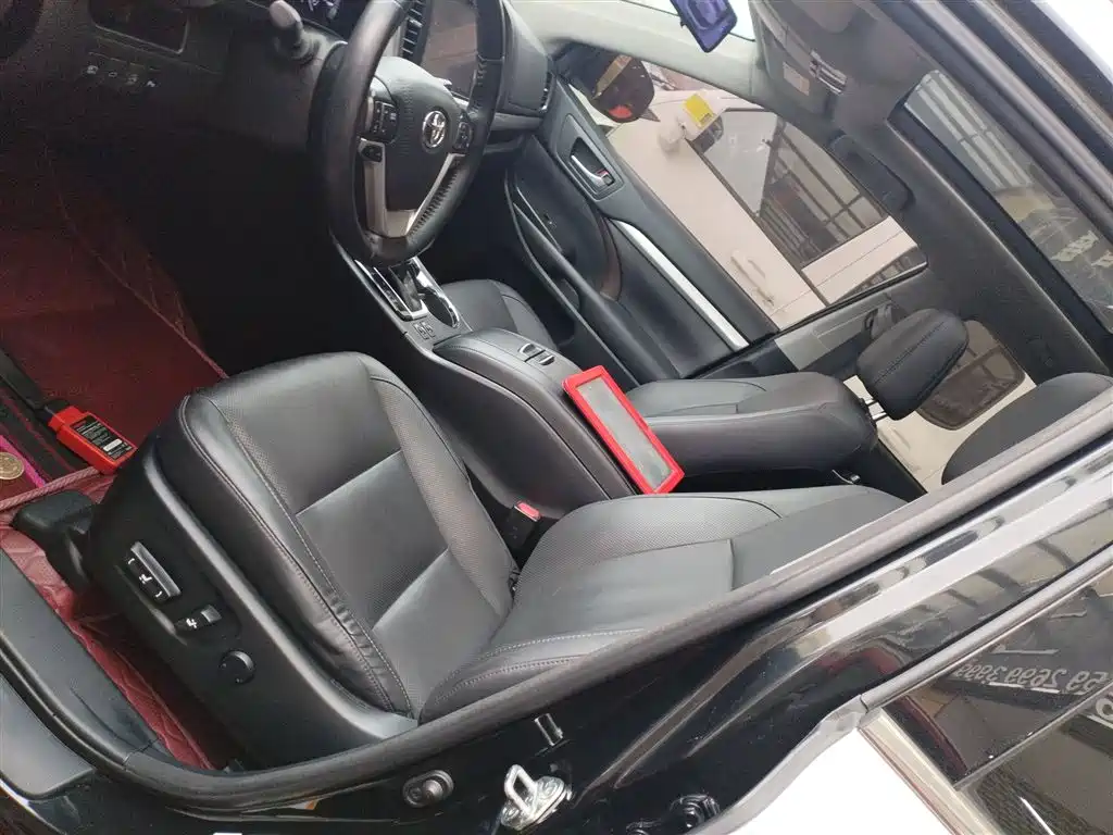 Toyota Highlander 2019 — фото 15