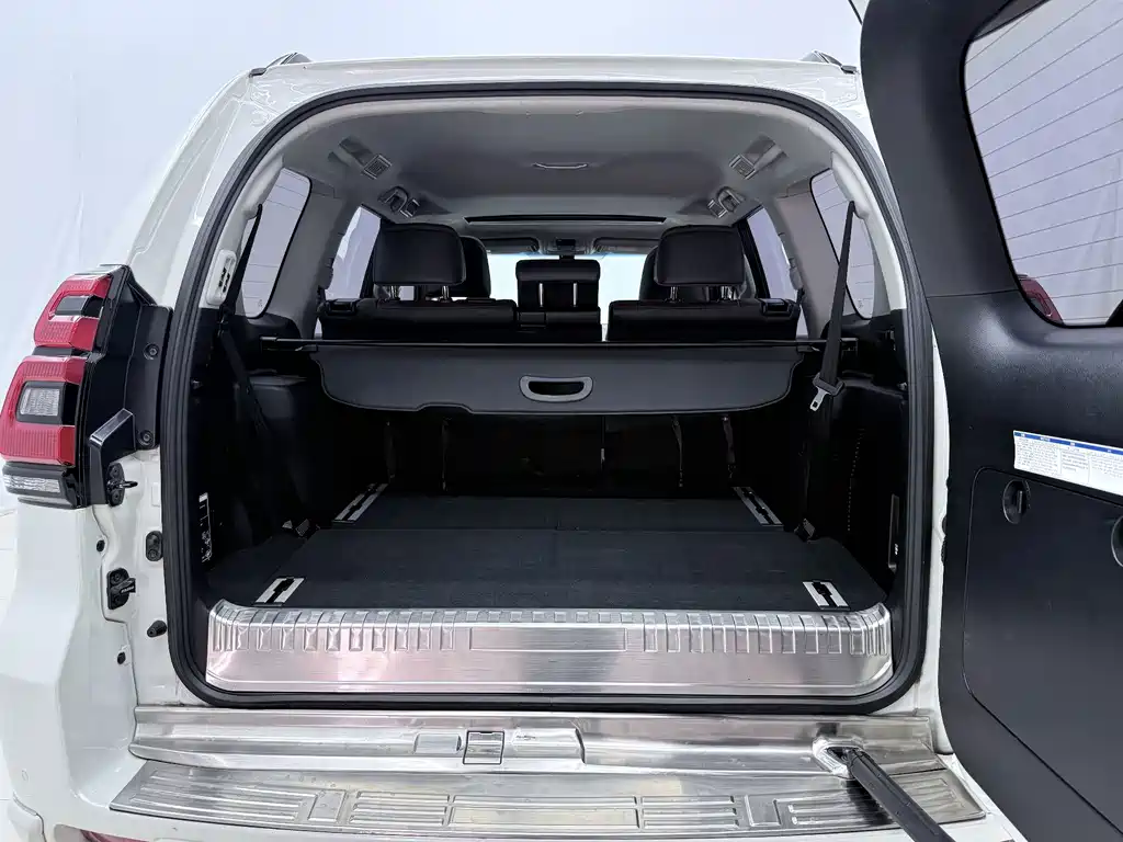 Toyota Prado 2020 — фото 15