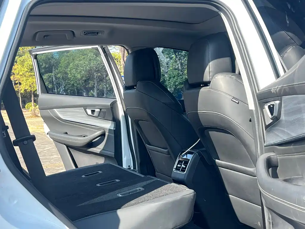 Chery Tiggo 8 PLUS 2021 — фото 21