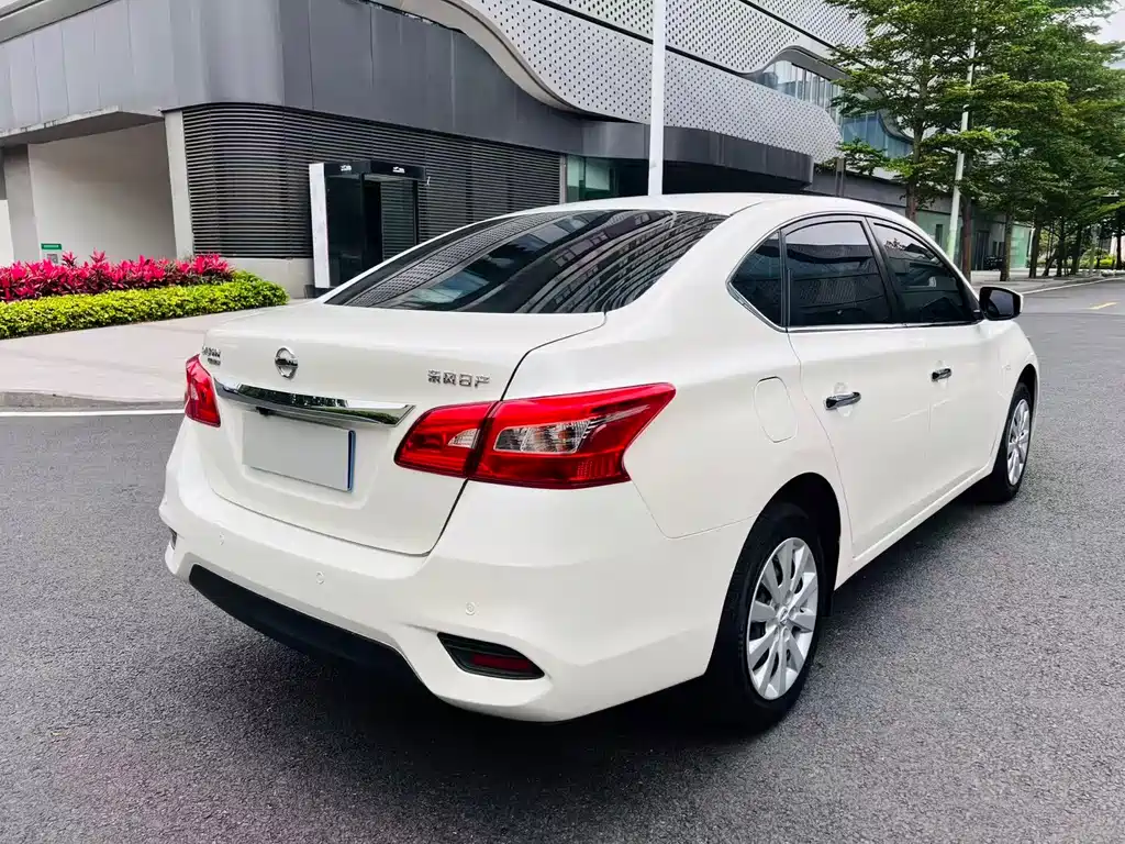 Nissan Sylphy 2022 — фото 14