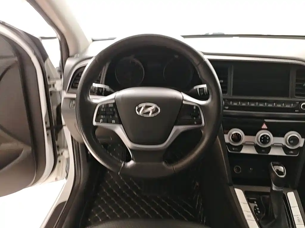 Hyundai Celesta 2020 — фото 11