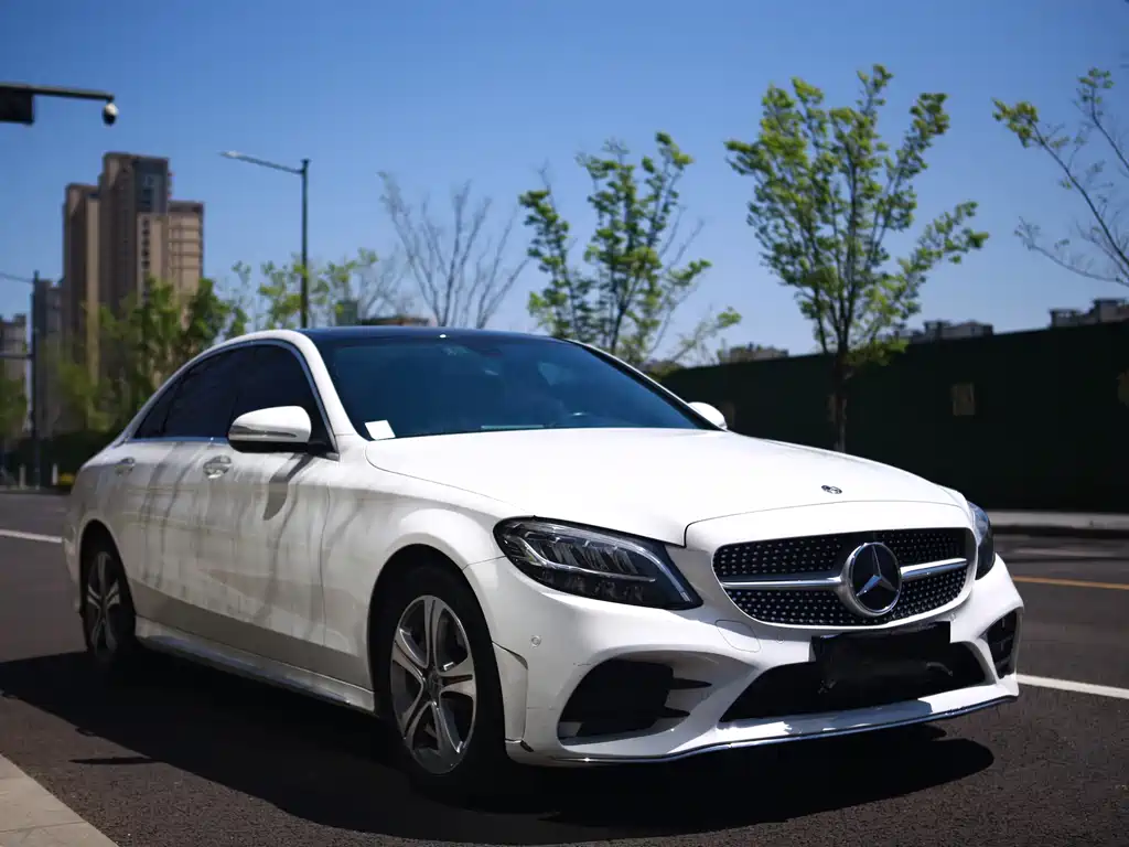 Mercedes-Benz C-Class 2019 — фото 3