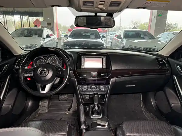 Mazda Atenza 2014