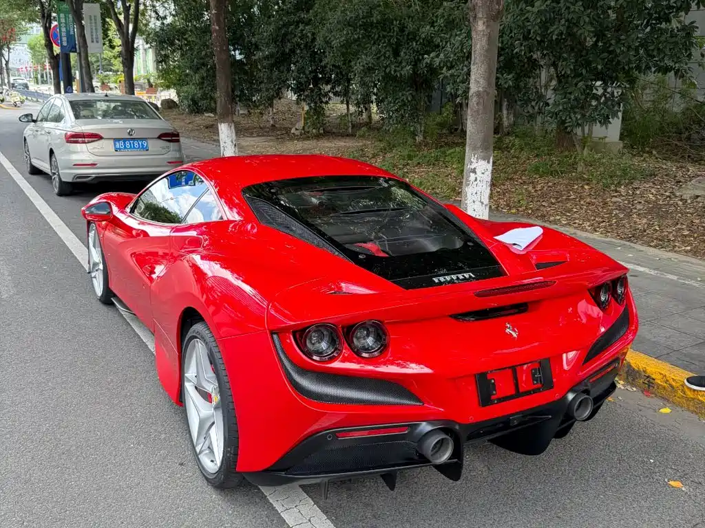 Ferrari F8 2022 — фото 4