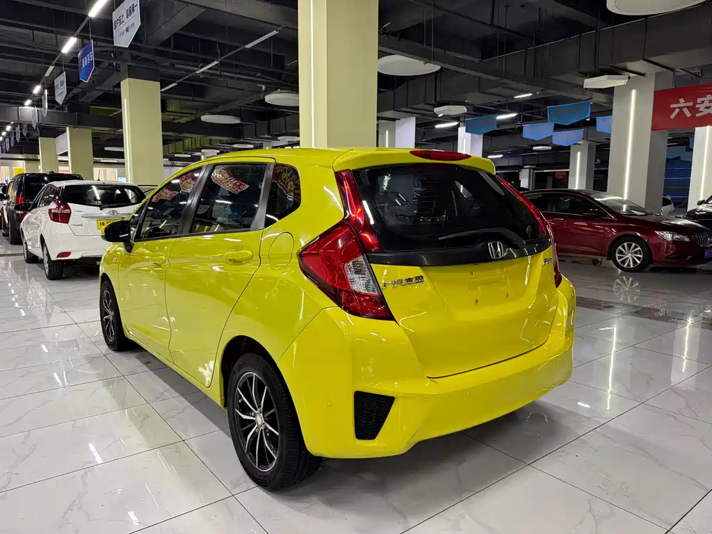Honda Fit 2015