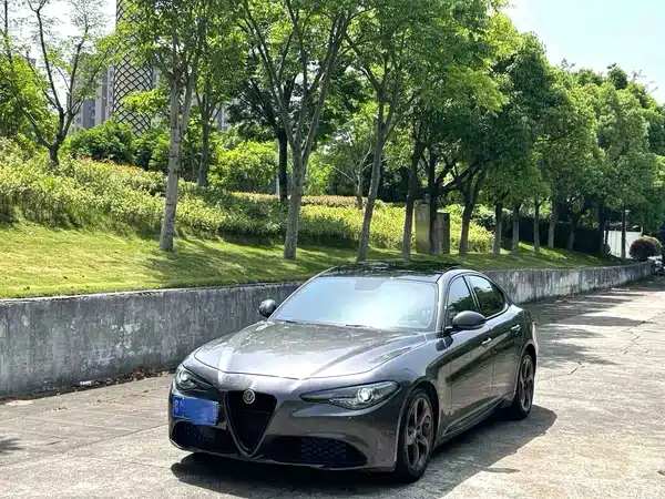 Alfa Romeo Giulia Juliet 2020