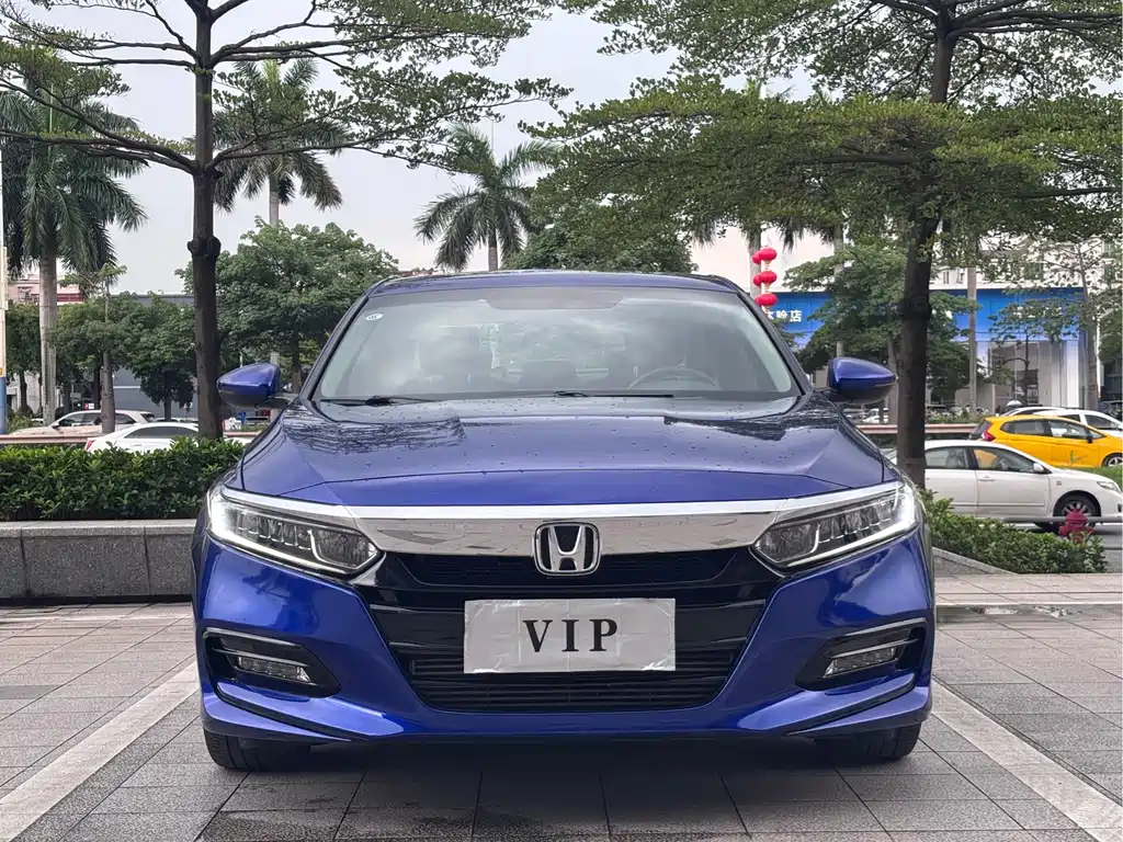Honda Accord 2019 — фото 2
