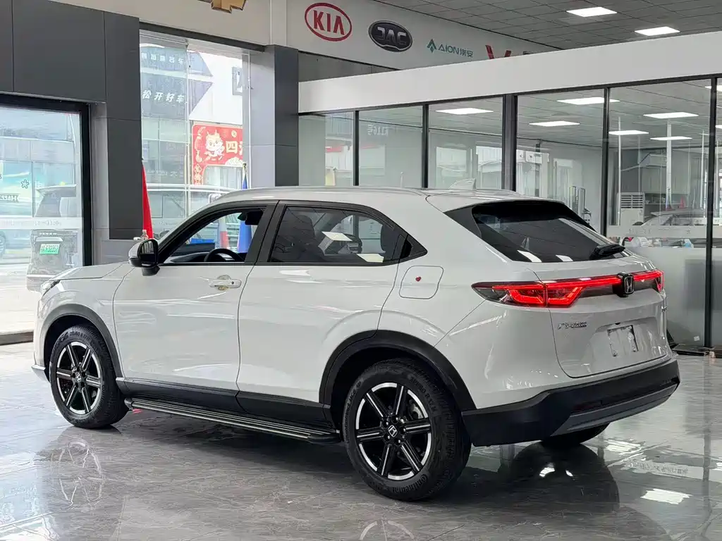 Honda Vezel 2023 — фото 16