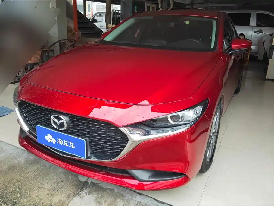 Mazda 3 Axela 2022