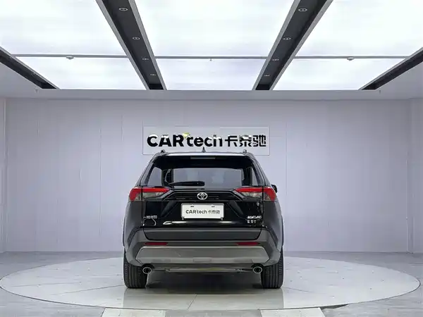 Toyota RAV4 2022