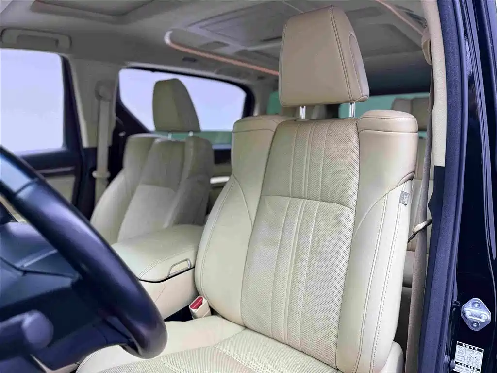 Toyota Vellfire 2021