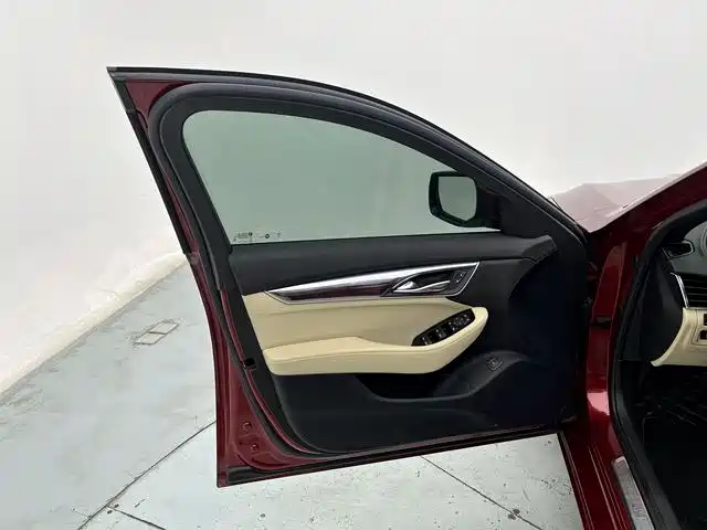 Cadillac CT5 2020 — фото 27