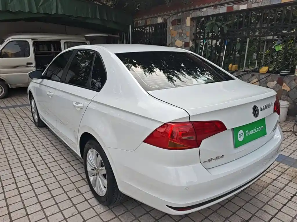Volkswagen Bora 2021