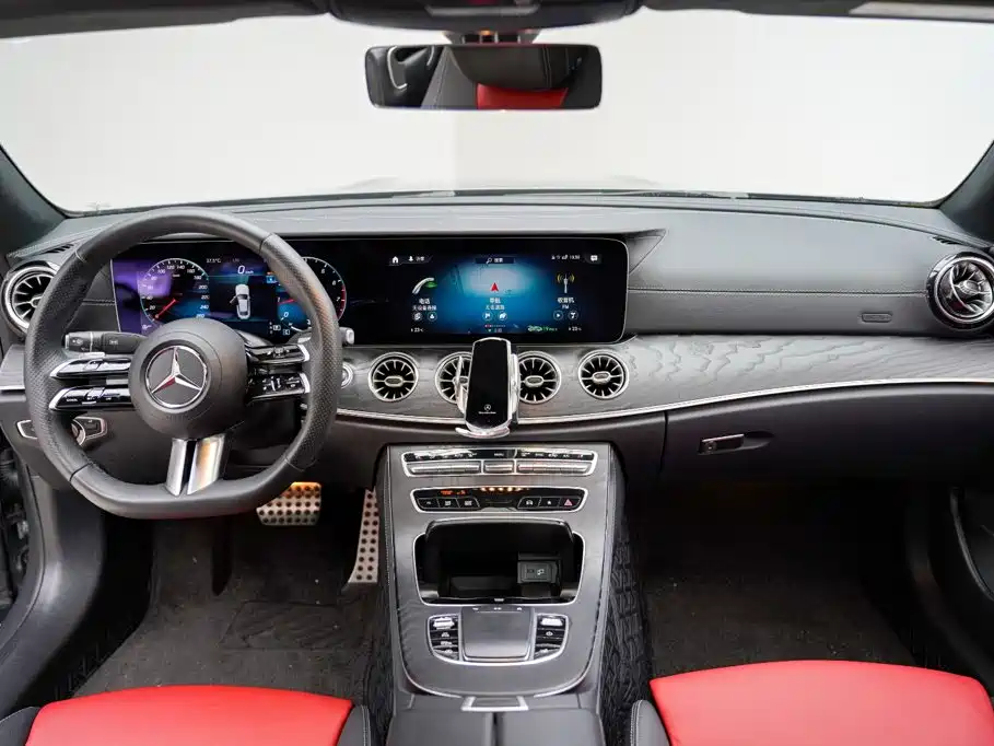 Mercedes-Benz E-Class 2023 — фото 5