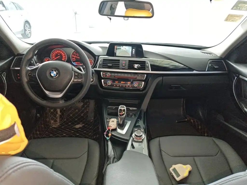 BMW 3 Series 2017