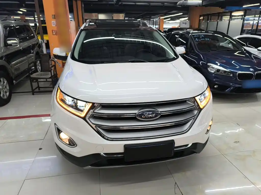 Ford Edge 2019 — фото 3