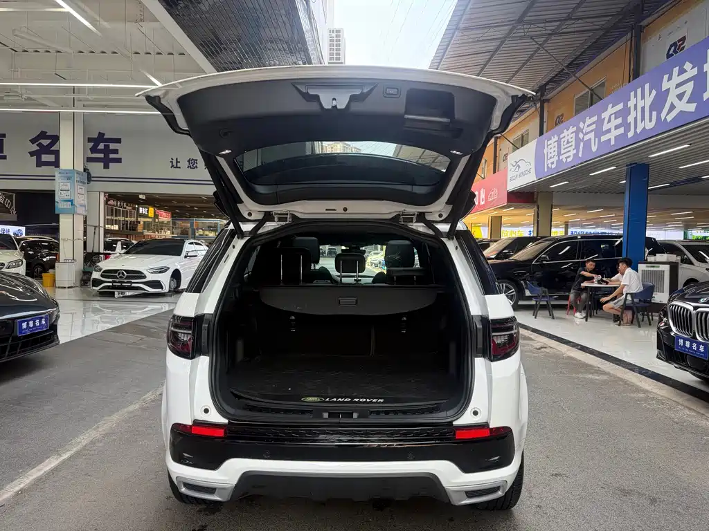 Land Rover Discovery Sport 2021 — фото 19