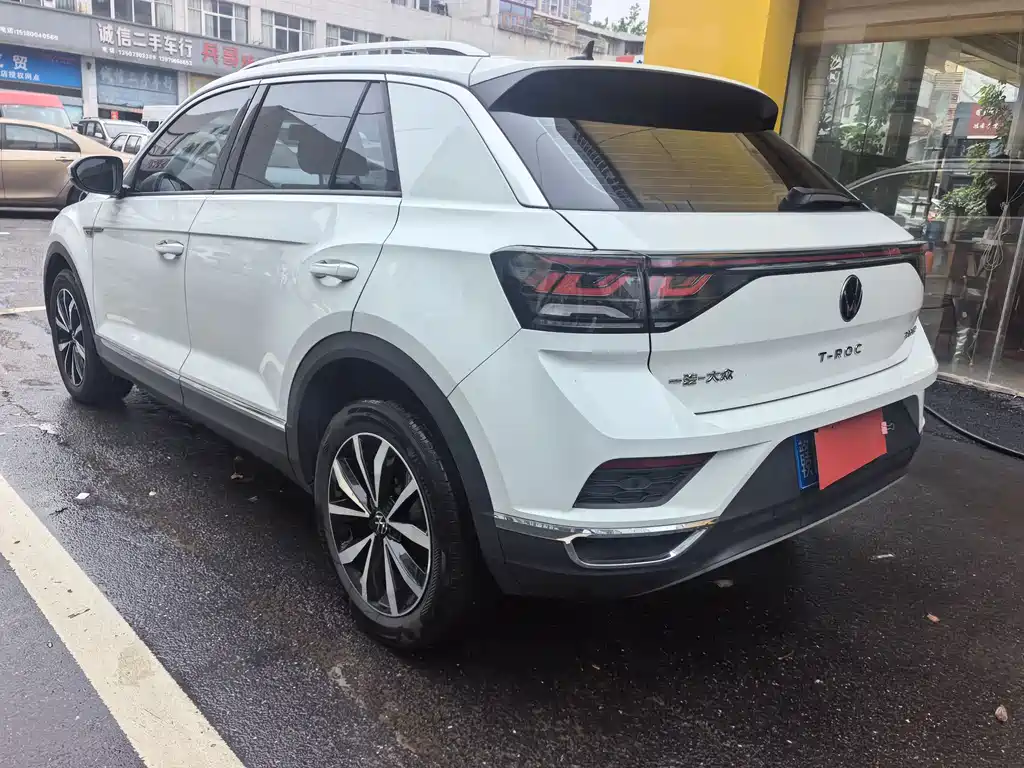 Volkswagen T-Roc 2024 — фото 6