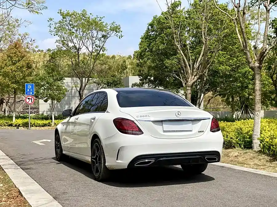 Mercedes-Benz C-Class 2020 — фото 15