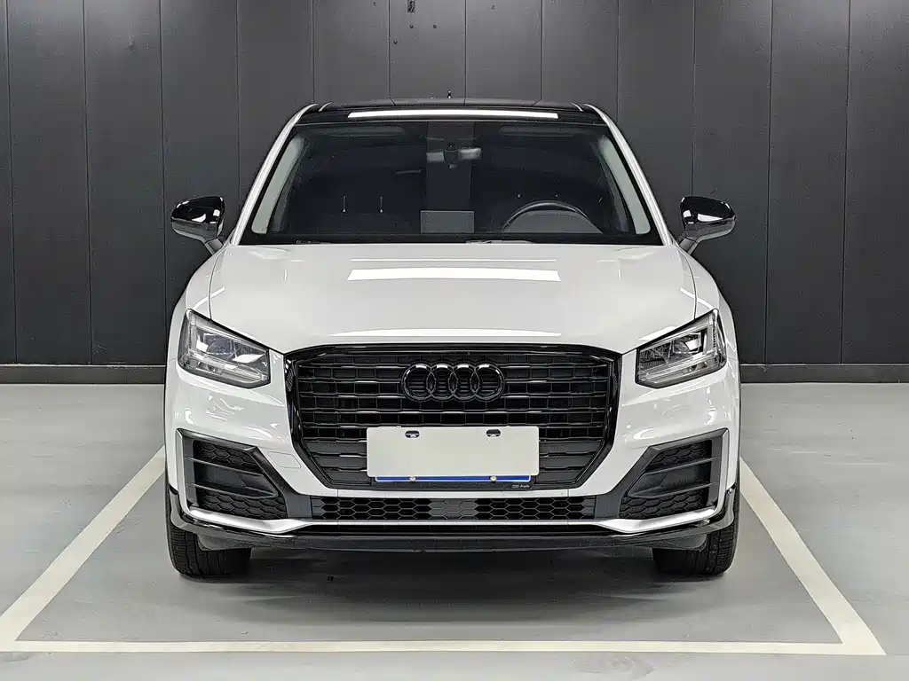 Audi Q2L 2019 — фото 2