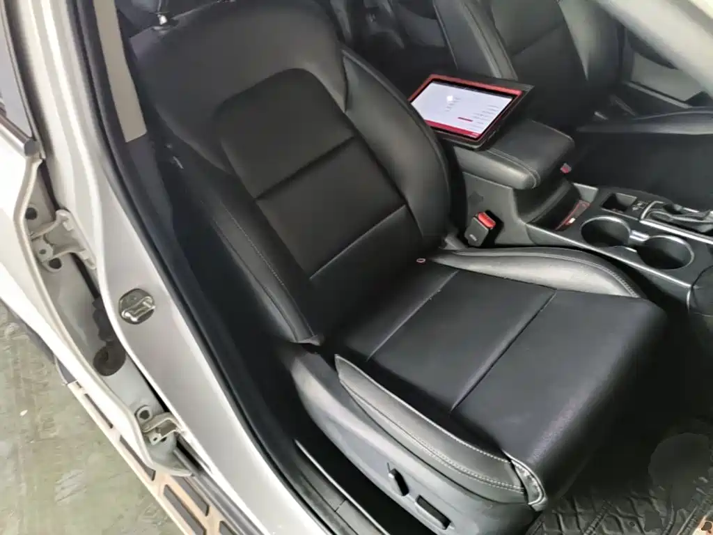 Kia KX5 2016 — фото 25