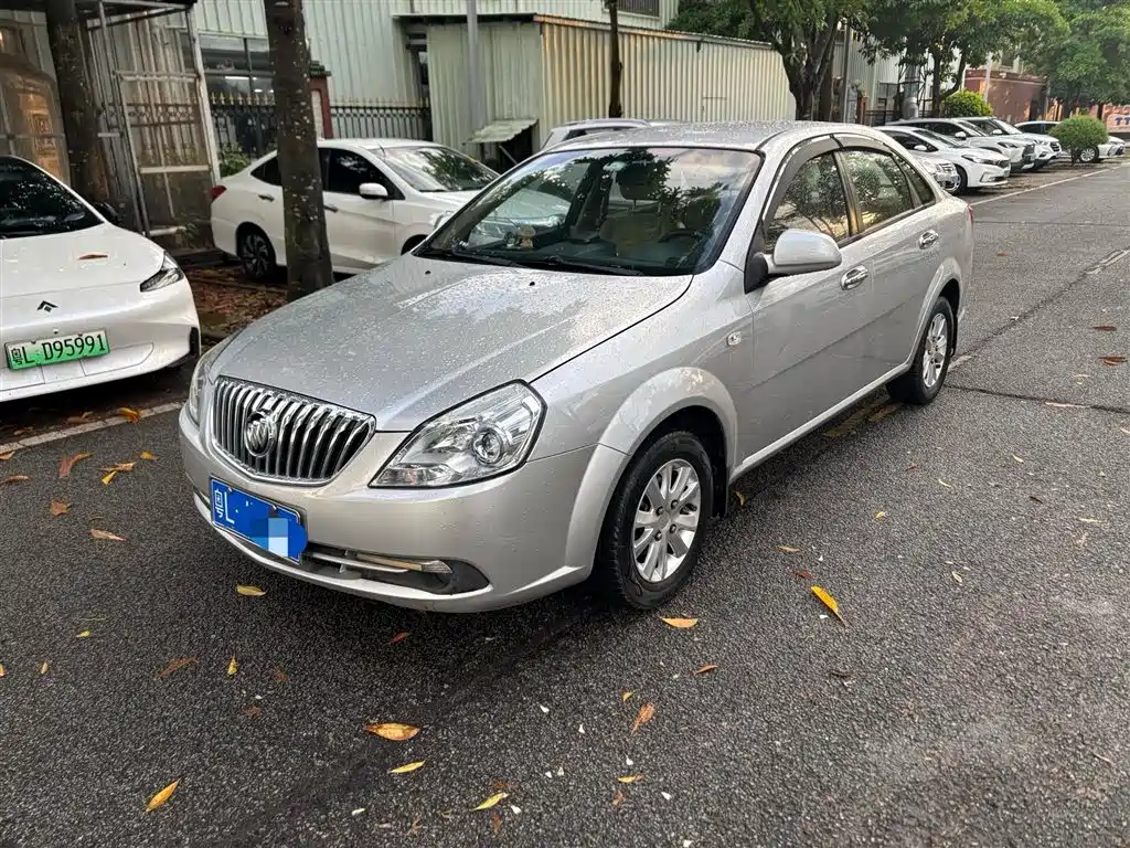 Buick Excelle 2014 — фото 1
