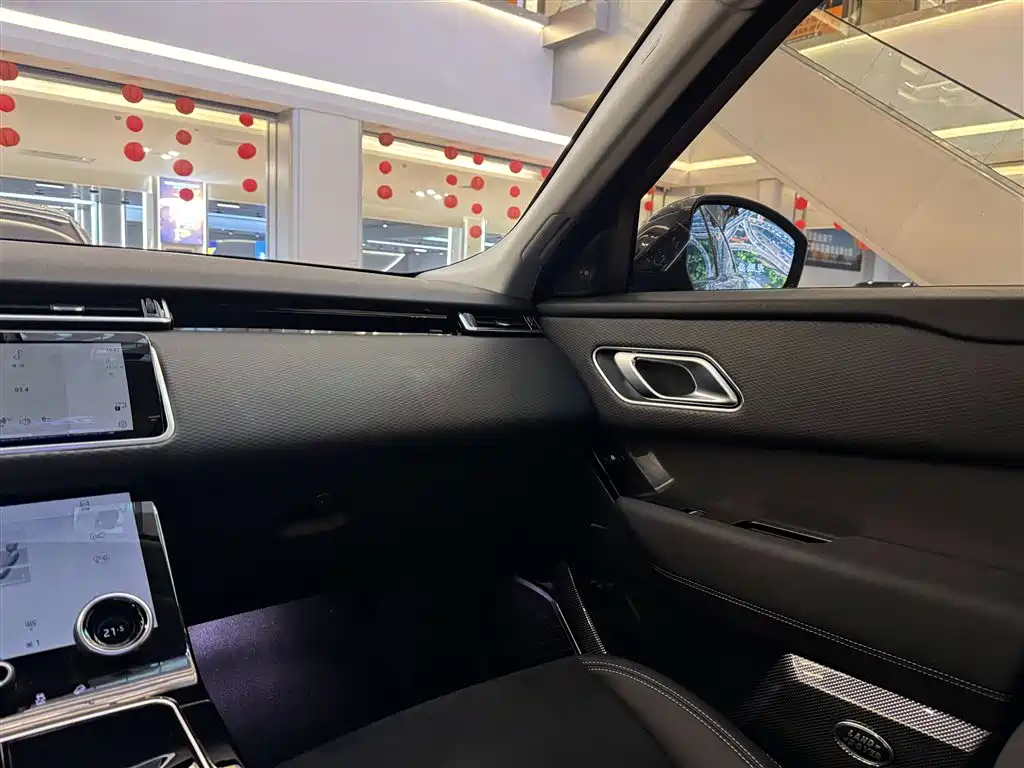 Land Rover Velar 2021 — фото 21