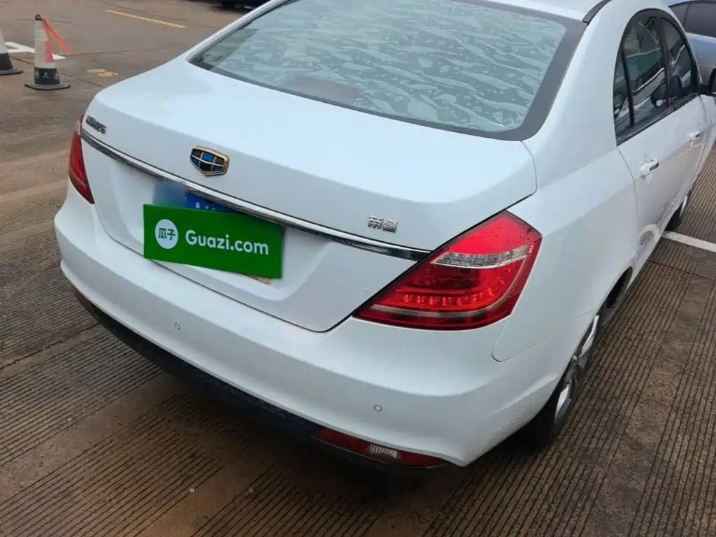 Geely Emgrand 2016