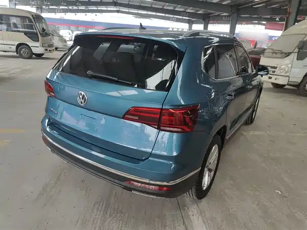 Volkswagen Tharu 2019