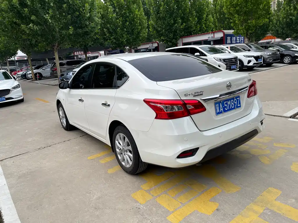 Nissan Sylphy 2020 — фото 13