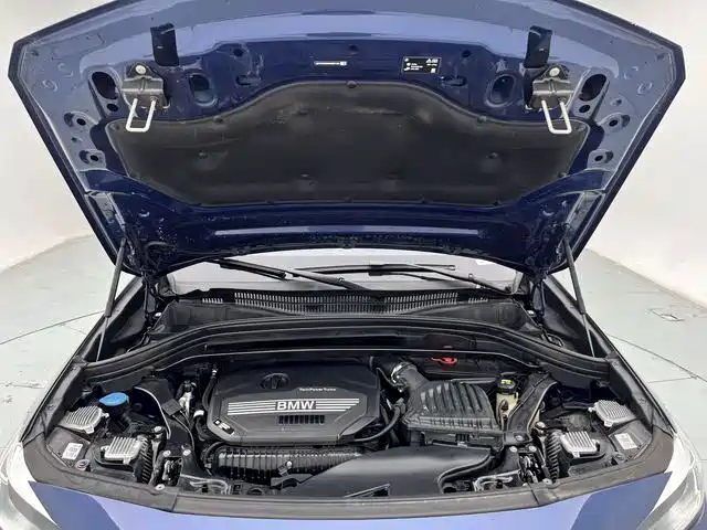 BMW X2 2022 — фото 11