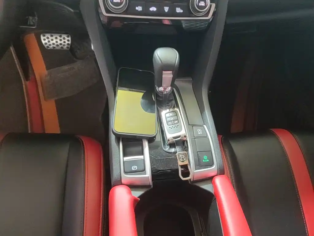 Honda Civic 2021 — фото 14