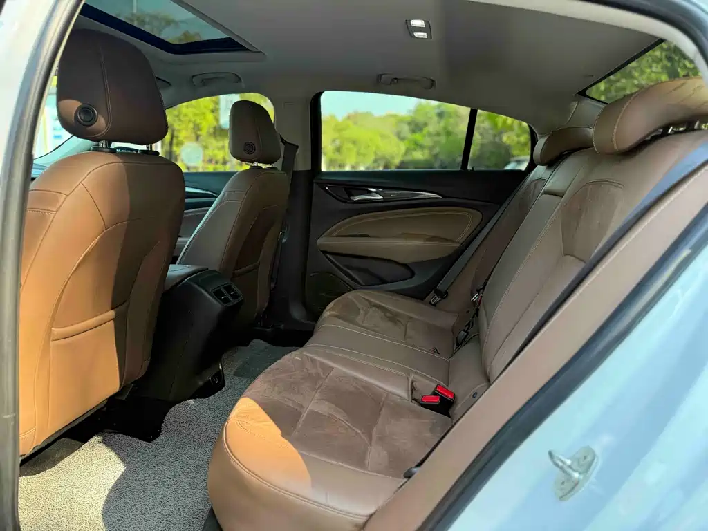 Buick Regal 2019 — фото 16
