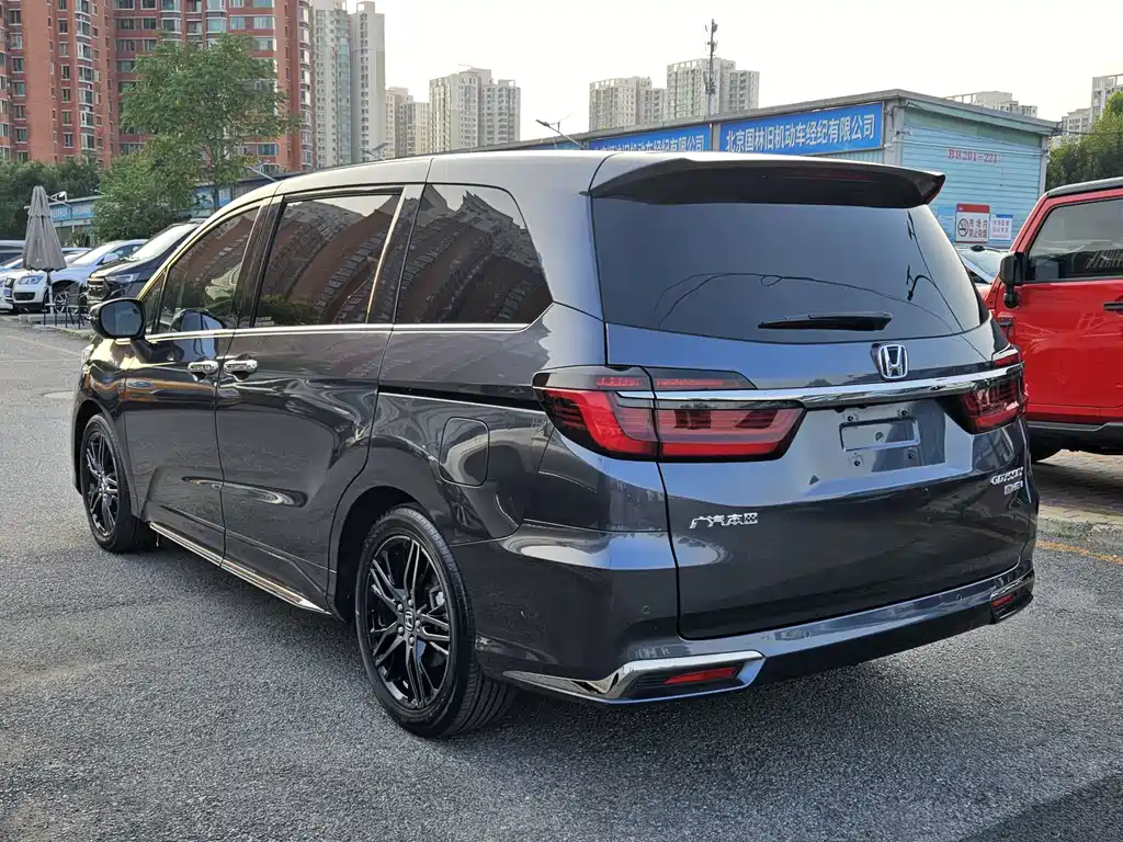 Honda Odyssey 2023 — фото 3