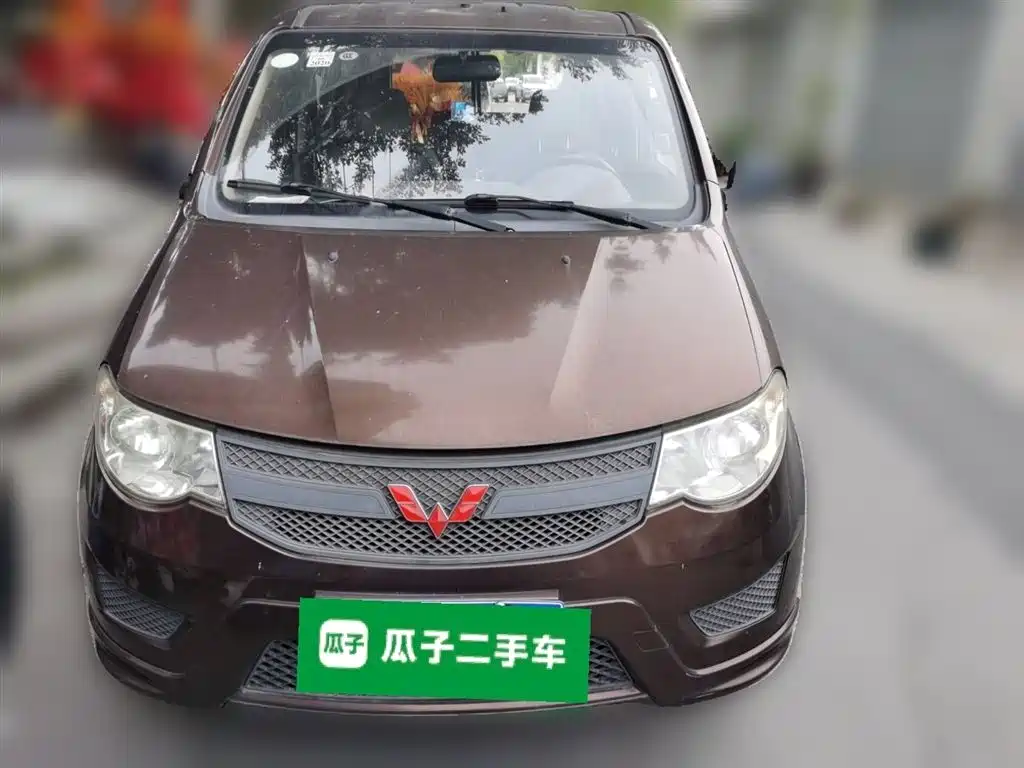 Wuling Hongguang 2018 — фото 24