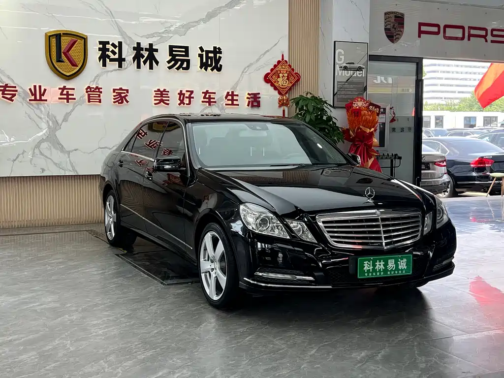 Mercedes-Benz E-Class 2013