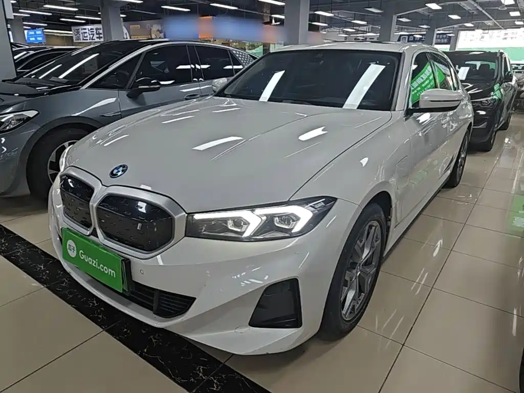 BMW i3 2024