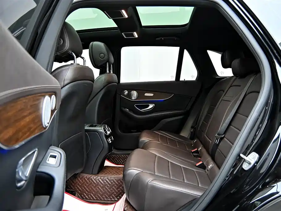 Mercedes-Benz GLC 2021 — фото 12