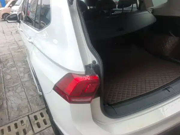 Volkswagen Tiguan L 2020
