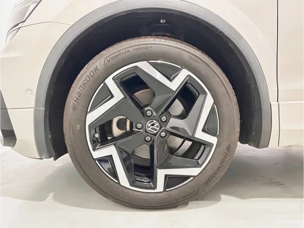 Volkswagen Tiguan L 2020 — фото 14