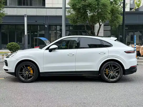 Porsche Cayenne 2020