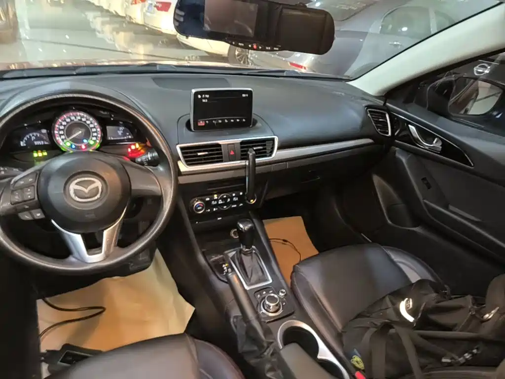 Mazda 3 Angkesela 2015 — фото 13