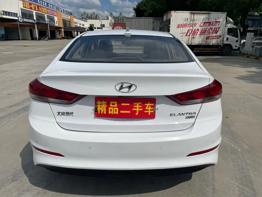 Hyundai Celesta 2017 — фото 4