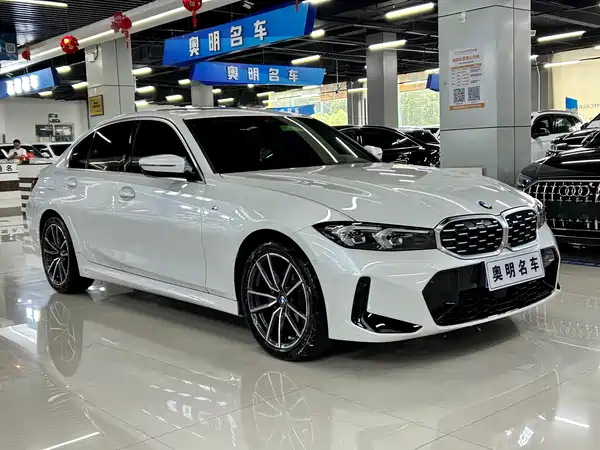 BMW 3 Series 2025