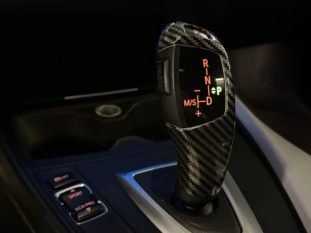 BMW 1 Series 2014 — фото 10